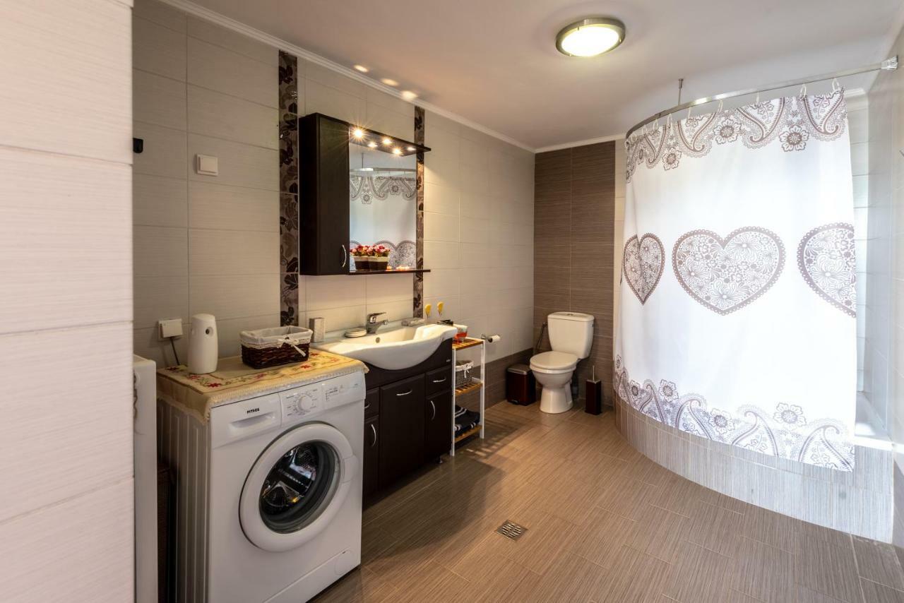 Vilkas Home Topolia Exteriér fotografie